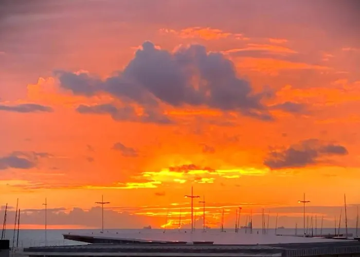 La Longue Vue-Appart Vue Mer Avec Balcon-Parking